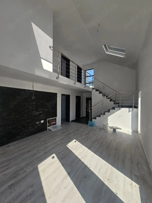 Casă de vânzare în Curtea de Argeș, strada Vasile Lupu. - imagine 4