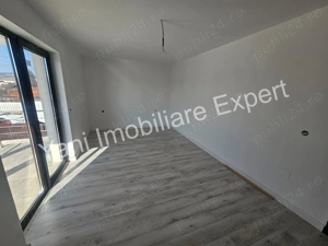 Casă de vânzare în Curtea de Argeș, strada Vasile Lupu. - imagine 7