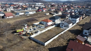 Casă de vânzare în Curtea de Argeș, strada Vasile Lupu. - imagine 19