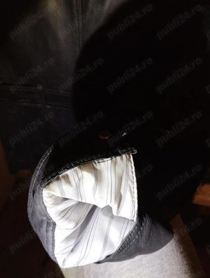 Geacă piele bărbați nouă bărbați. Zara. 