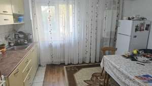 Vand apartament 3 camere decomandat in Deva, bloc mai nou de 4 etaje, zona Dorobanti (Balcescu Nou), - imagine 2