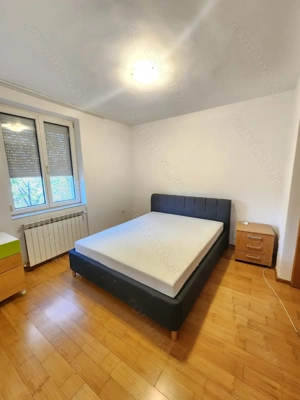 Proprietar apartament în centrul Timișoarei nchiriez apartament cu 3 camere decomandat  - imagine 2