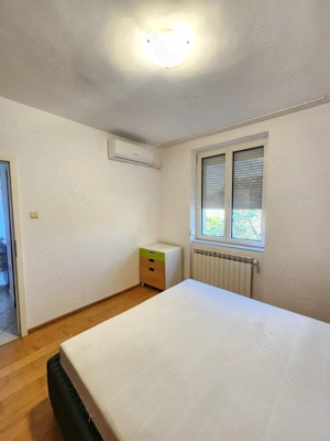 Proprietar apartament în centrul Timișoarei nchiriez apartament cu 3 camere decomandat  - imagine 5