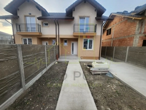 Duplex Mosnita. 4 Camere. Bucatarie separata. 1 dormitor la parter.