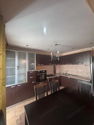 Apartament 3 camere , etj 1 , Radauti