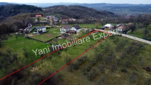 Teren de vânzare în comuna Valea Iasului, sat Cerbureni, județ Argeș. - imagine 9