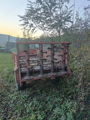 Mig împrăștiat gunoi