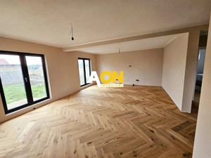 Casă Modernă P+1, Garaj, Teren 600 mp, Ighiu (10 km de Alba Iulia)