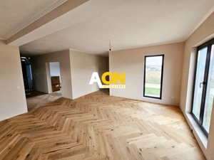 Casă Modernă P+1, Garaj, Teren 600 mp, Ighiu (10 km de Alba Iulia) - imagine 4