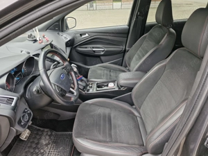 Ford Kuga Ecoboost 2019 Automat 186 CP ST Line - imagine 3 Ford Kuga Ecoboost 2019 Automat 186 CP ST Line - imagine 3