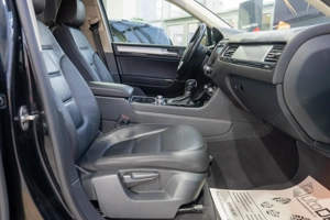 Volkswagen Touareg 3.0 4Motion - imagine 12