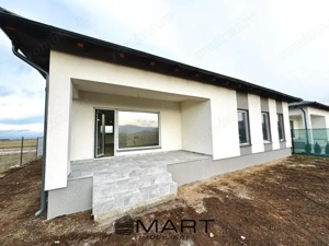 Casă modernă la cheie în Tărlungeni – tot confortul pe un singur nivel! - imagine 3