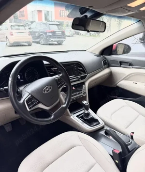 Hyundai Elantra 2018 - unic proprietar - imagine 7