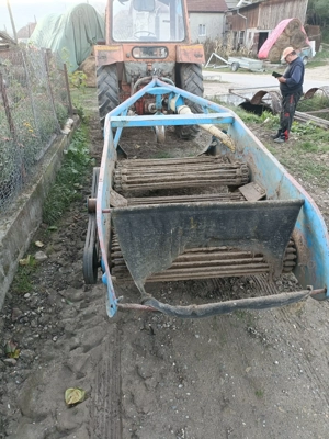 Mașina recoltat cartofi - imagine 2