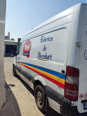 Mercedes-Benz Autoutilitara - imagine 3