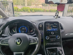 Renault grand scenic  - imagine 4 Renault grand scenic  - imagine 4