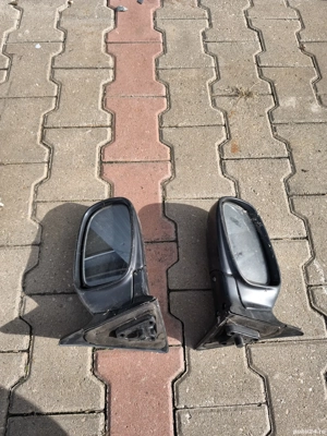 Oglinda retrovizoare Toyota Rav 4