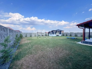Casa Parta, mobilata modern - imagine 18