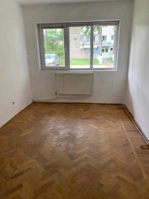 vanzare apartament 3 camere - imagine 4