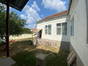 Casa partial mobilata, 10 camere,  zona Lunei - imagine 19