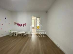 Casa partial mobilata, 10 camere,  zona Lunei - imagine 5