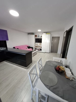 Apartament 2 camere, 43 mp + balcon 9 mp, renovat complet