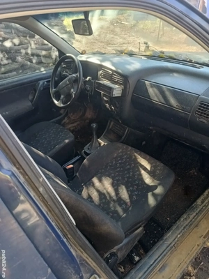 Vând golf 3 1 4benzina  - imagine 3