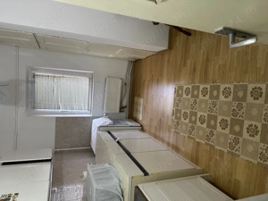 Aprtament 4 Camere decomandat Etaj 1 Reșița - imagine 2