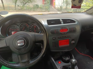 Seat Leon 2.0 tdi 140 cp  - imagine 3