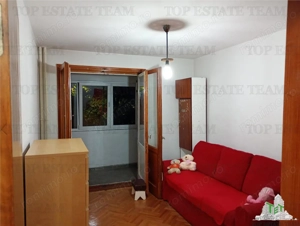 Apartament spatios 3 camere, aproape de metrou, langa Bulevardul Alexandru Obregia