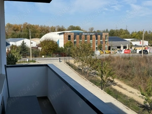 Ofer spre inchiriere ap 2 cam, loc parcare, vis a vis de Marcea Sport - imagine 10