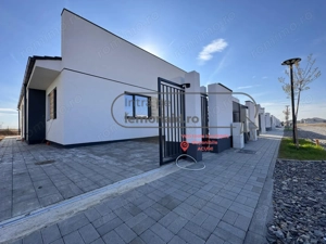 Case tip duplex în Cartierul Basmelor | Moșnița Nouă