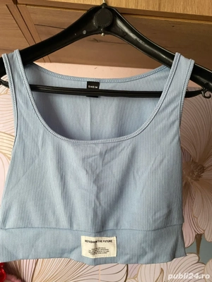 Set pantaloni si maieu