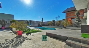 Casă modernă cu piscină și garaj de închiriat în Fântânele   confort, spațiu și eleganță  - imagine 16