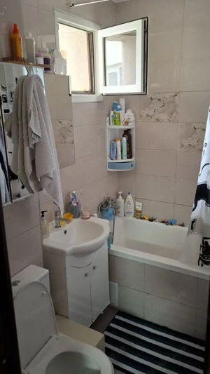 De vanzare apartament de 2 camere Titan -Scoala Mexic - imagine 4