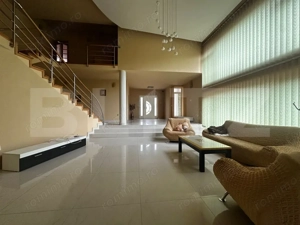 Casa de vanzare, 390 mp, zona Cetate - imagine 2