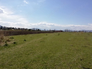 Vinzare teren construcții  intravilan