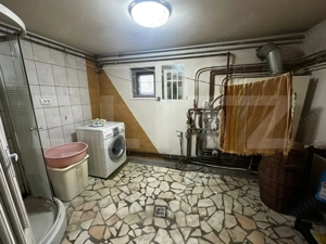 Casa de vanzare, 390 mp, zona Cetate - imagine 20