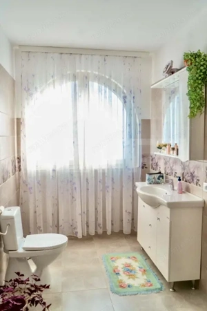 Casă elegantă, design mediteranean, demisol + parter, garaj, 1200 mp teren - imagine 10