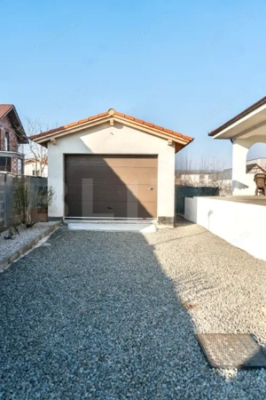 Casă elegantă, design mediteranean, demisol + parter, garaj, 1200 mp teren - imagine 8