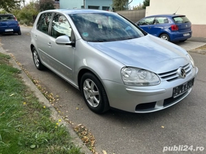 Volkswagen Golf 5  - imagine 3 Volkswagen Golf 5  - imagine 3
