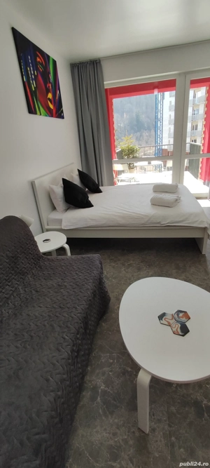 Studio 40 mp utili, centru Spa si parcare privata