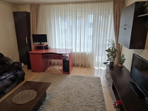 Persoana fizica, vand ap. 65 mp., semidecomandat, in loc. Floresti, str. Teilor, jud. Cluj