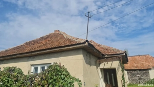 casă veche+teren de vânzare