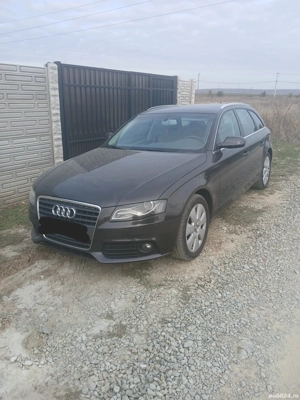 Vând sau schimb Audi A4