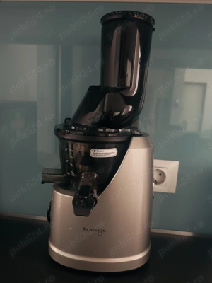 Storcator de fructe lent Kuvings D9900 R, 240 W, 0.5 l, 50 rpm, Gri