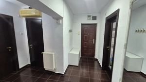 Vânzare apartament 3 camere - decomandat - 78 mp - cartier Traian - boxă inclusă - imagine 5