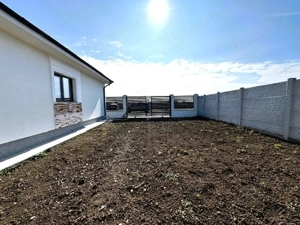 Casa moderna construita pe parter cu teren 500 mp - imagine 3