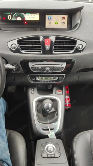 Renault Scenic III 2011 1, 5 diese euro 5 - Edition BOSE - imagine 9