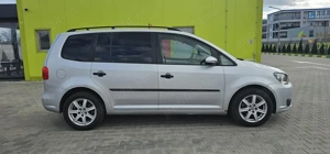 Volkswagen Touran - imagine 5